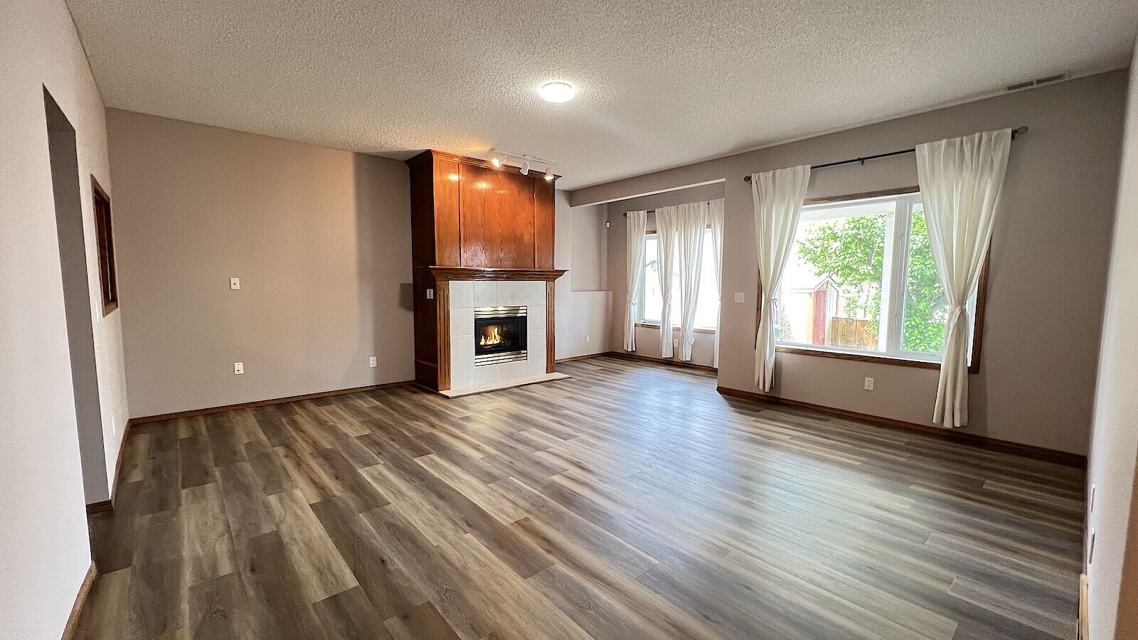 Calgary 1 bedroom Basement for rent. Property photo: 568230-1