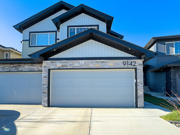 Edmonton 3 bedrooms Duplex for rent. Property photo: 568390-2