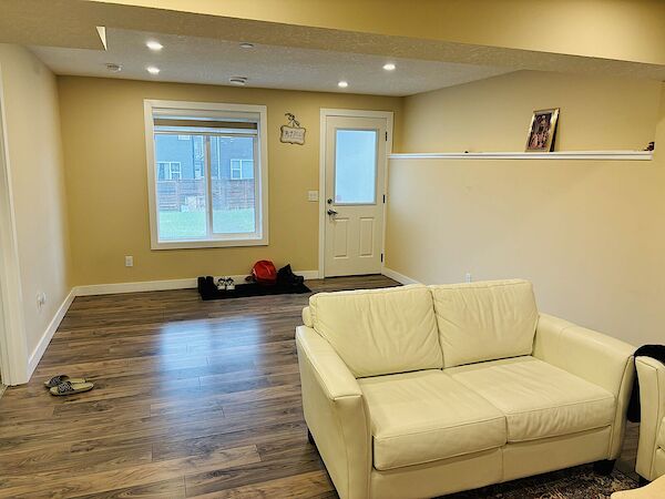 Calgary 1 bedroom Basement for rent. Property photo: 568979-2