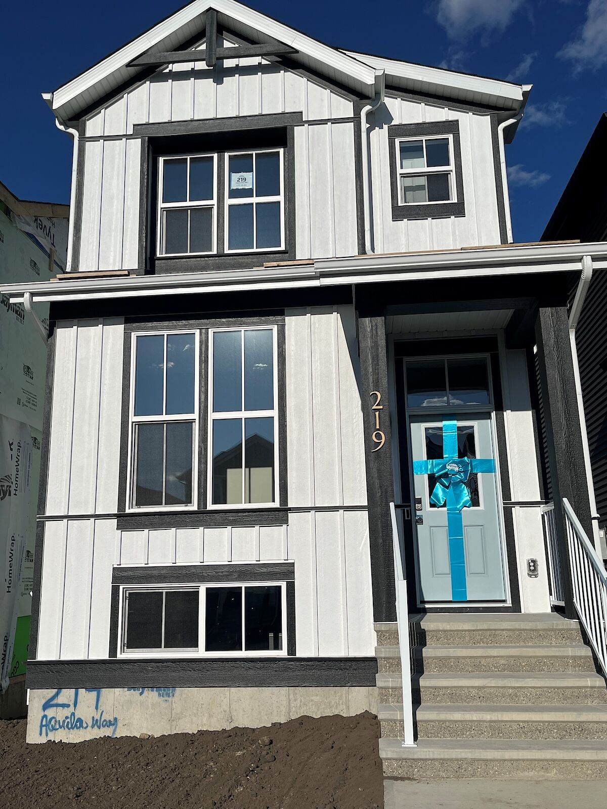 Calgary 4 bedrooms House for rent. Property photo: 569255-1