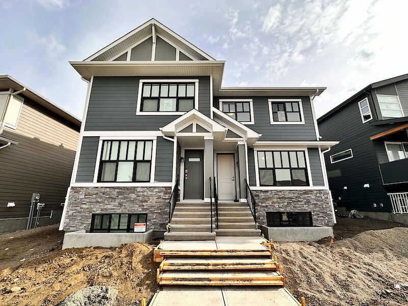 Calgary 3 bedrooms Duplex for rent. Property photo: 570100-1