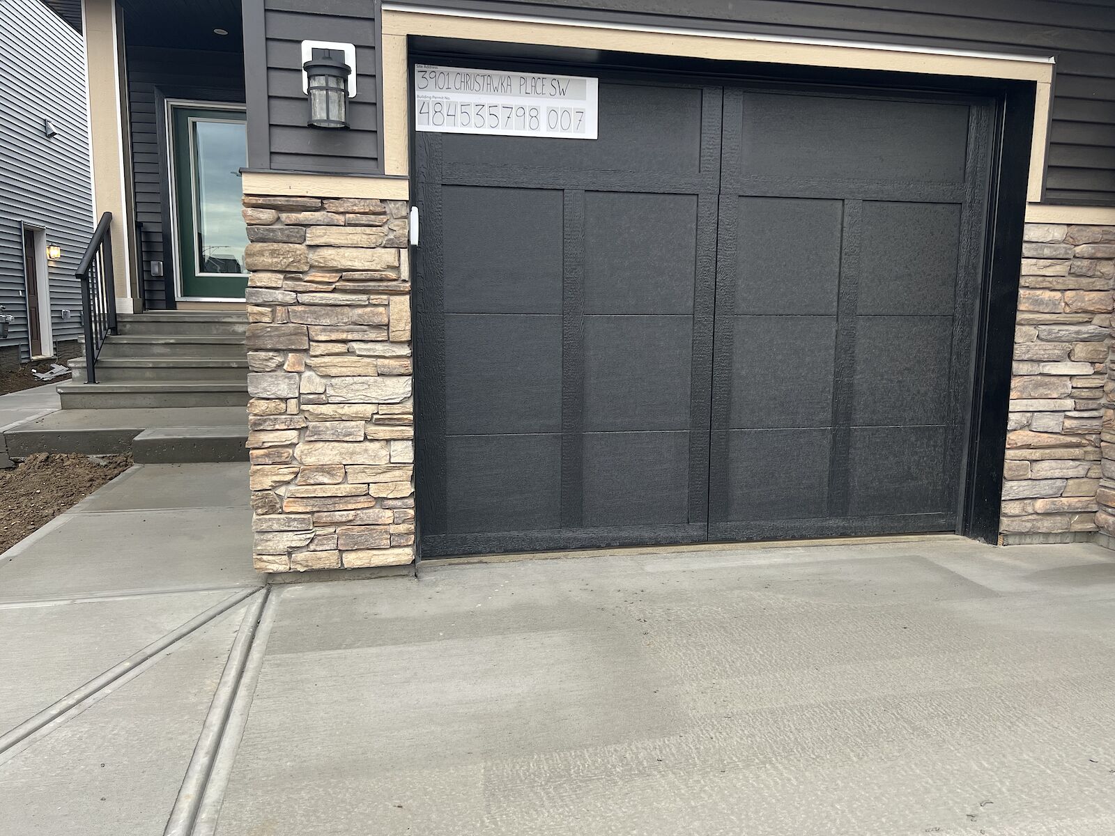 Edmonton 3 bedrooms House for rent. Property photo: 570178-1