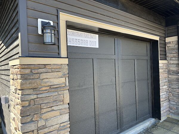 Edmonton 3 bedrooms House for rent. Property photo: 570178-2