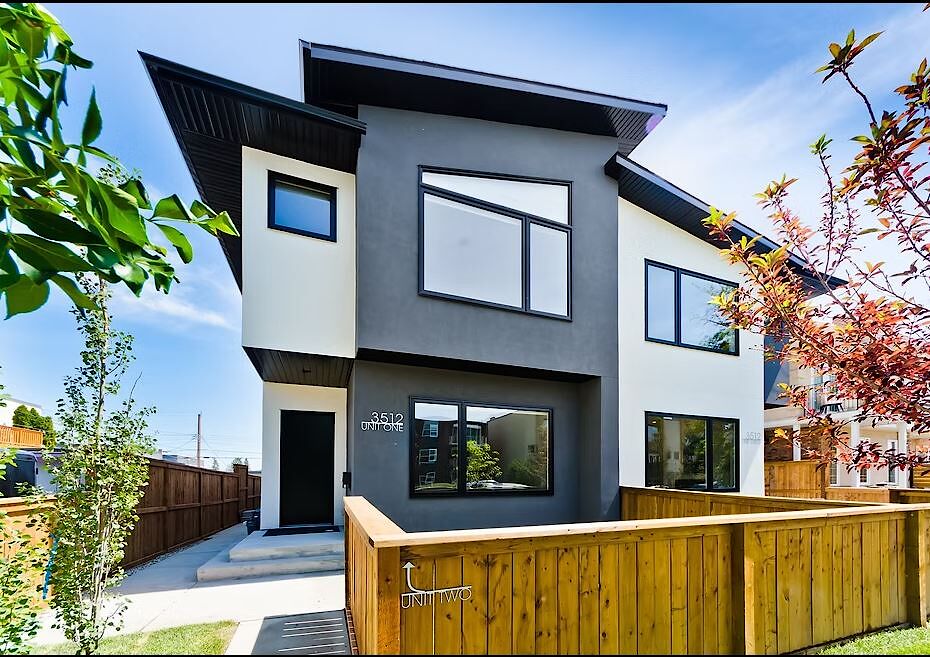 Calgary 4 bedrooms Townhouse for rent. Property photo: 570455-1