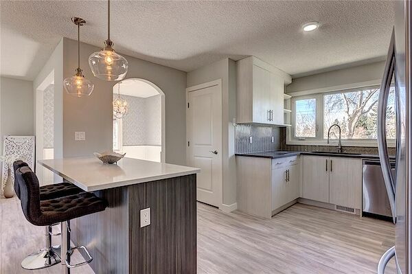 Calgary 3 bedrooms Main Floor for rent. Property photo: 570567-2