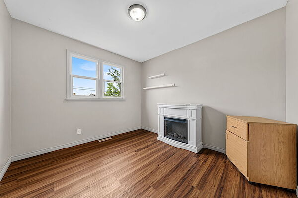 Edmonton 2 bedrooms Main Floor for rent. Property photo: 570672-3