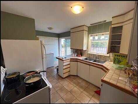 Calgary 3 bedrooms Main Floor for rent. Property photo: 570779-2