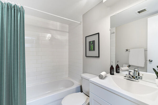 Côte Saint-Luc 1 bedrooms Apartment for rent. Property photo: 570854-2