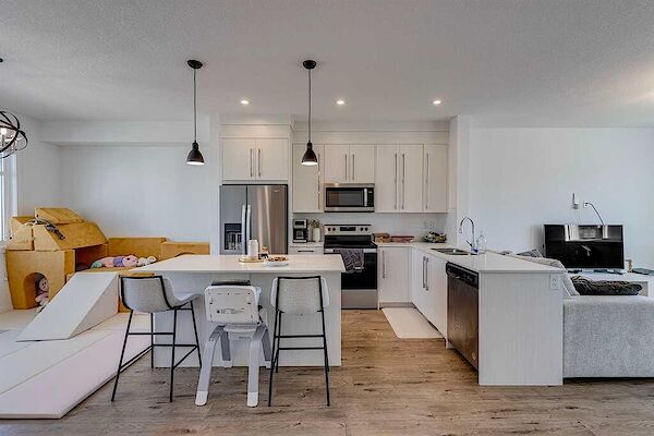 Calgary 4 bedrooms Townhouse for rent. Property photo: 570867-3
