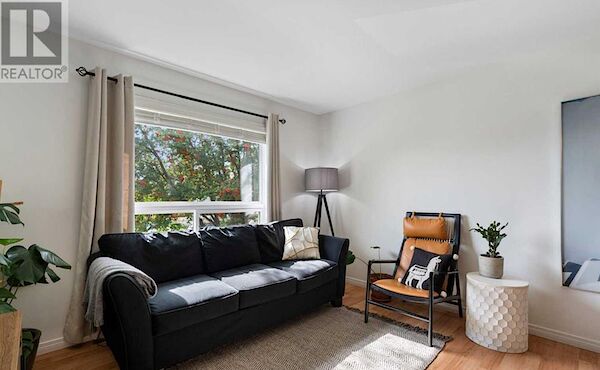 Calgary 3 bedrooms House for rent. Property photo: 570921-3