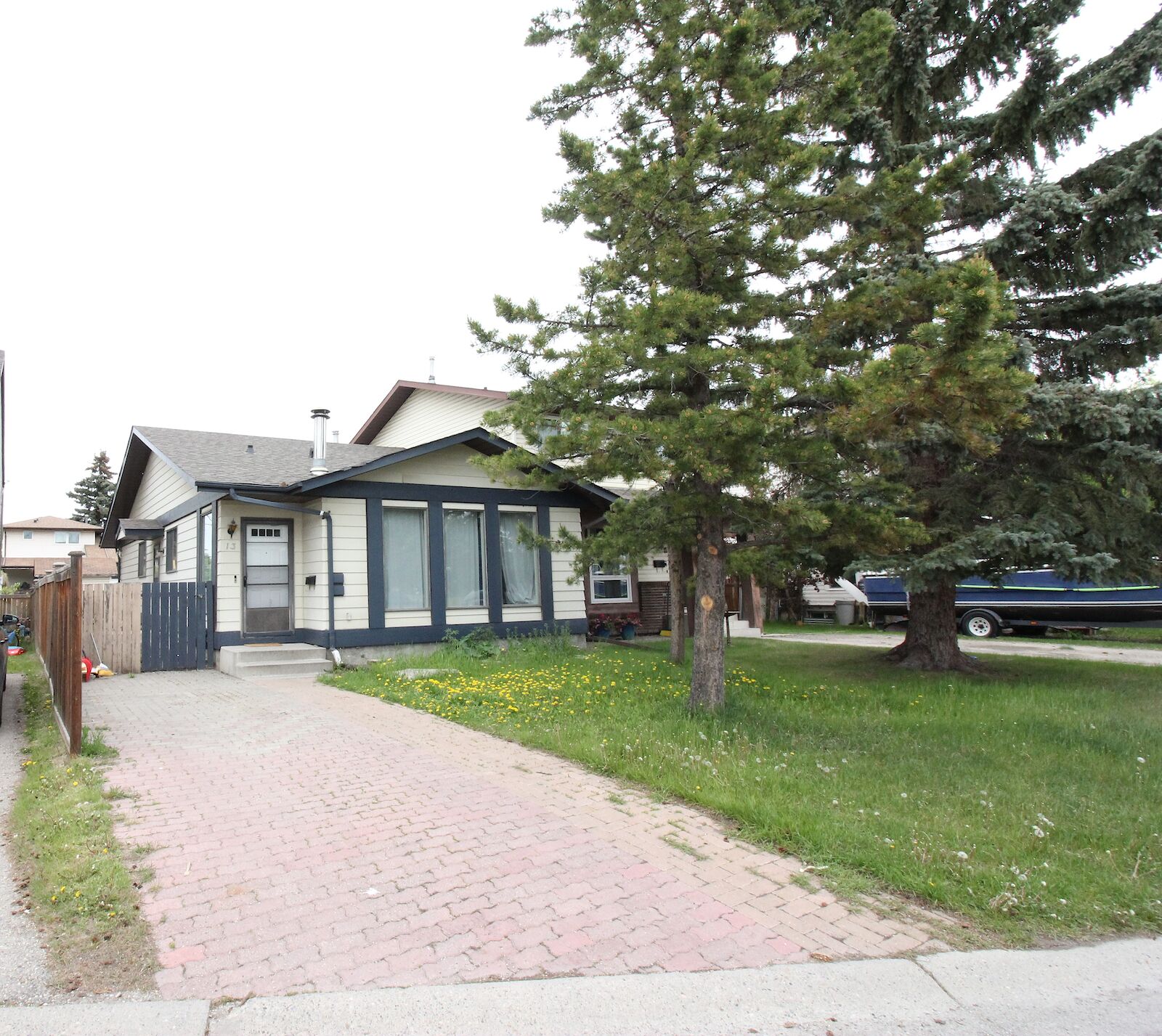 Calgary 3 bedrooms Basement for rent. Property photo: 571076-1