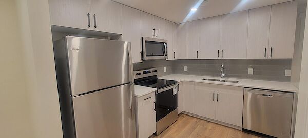 Calgary 5 bedrooms Basement for rent. Property photo: 571097-3