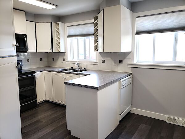 Calgary 3 bedrooms Main Floor for rent. Property photo: 571109-2