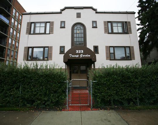 Calgary studio Apartment for rent. Property photo: 57115-1