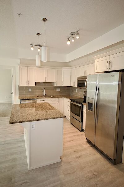 Sherwood Park 2 bedrooms Condo Unit for rent. Property photo: 571764-3