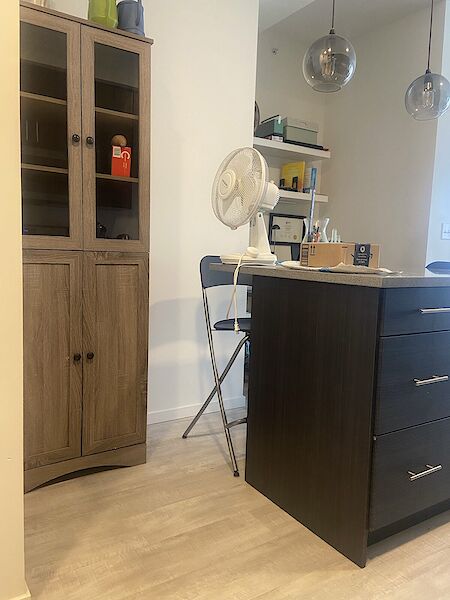 Calgary 1 bedroom Condo Unit for rent. Property photo: 572228-2