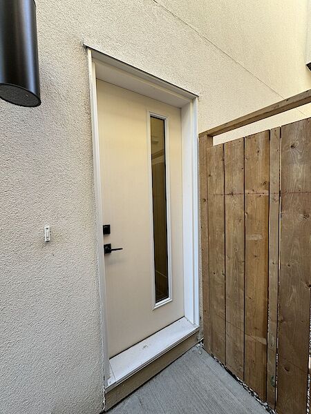 Calgary 2 bedrooms Basement for rent. Property photo: 572244-3