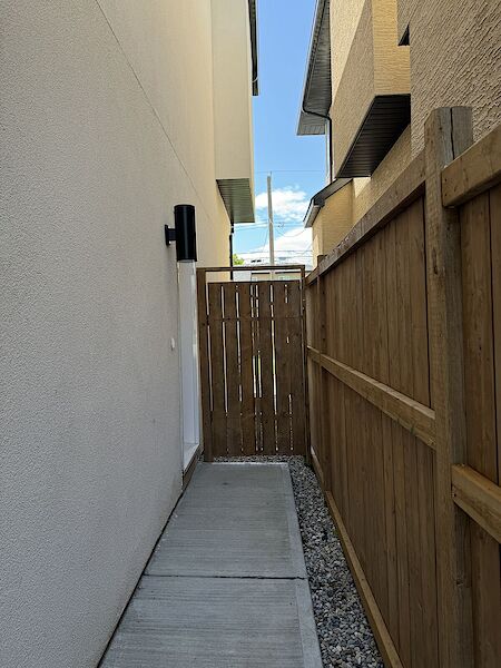 Calgary 2 bedrooms Basement for rent. Property photo: 572244-2