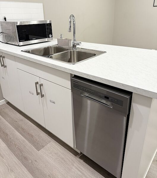 Edmonton 2 bedrooms Basement for rent. Property photo: 572309-3