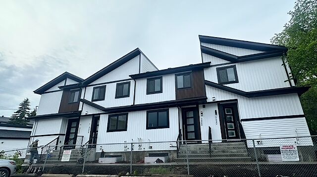 Edmonton 1 bedroom Townhouse for rent. Property photo: 572764-1