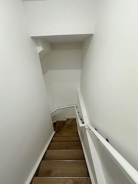 Edmonton 1 bedroom Townhouse for rent. Property photo: 572764-2