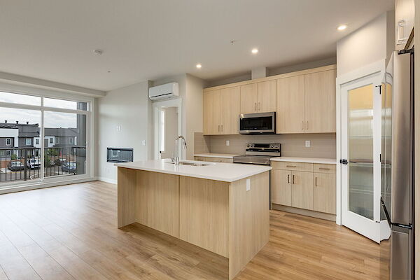 Calgary 2 bedrooms Condo Unit for rent. Property photo: 573026-3