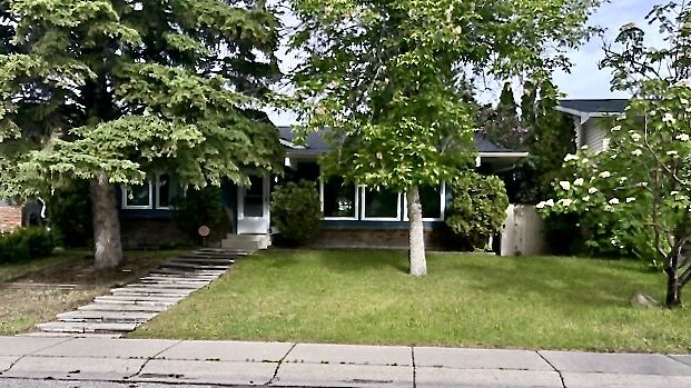 Calgary 3 bedrooms House for rent. Property photo: 573451-1