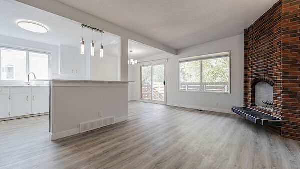 Calgary 2 bedrooms Main Floor for rent. Property photo: 573914-2