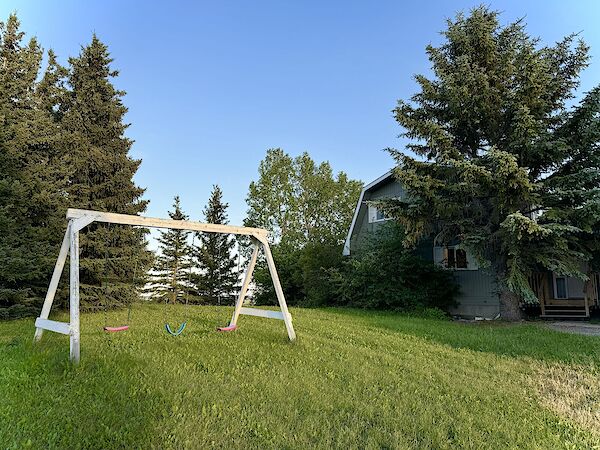 Cochrane 1 bedroom Room For Rent for rent. Property photo: 573992-3