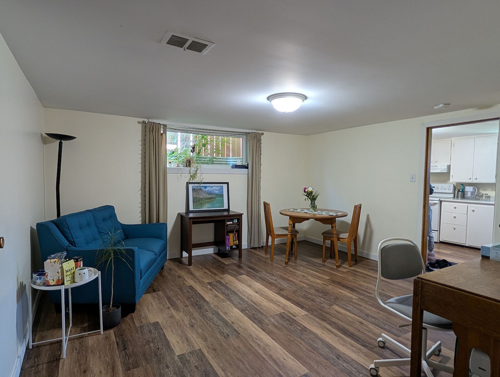 Calgary 2 bedrooms Basement for rent. Property photo: 574786-1