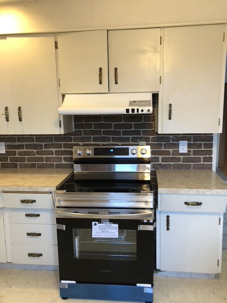 Calgary 1 bedroom Room For Rent for rent. Property photo: 575069-1