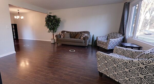 Edmonton 3 bedrooms Duplex for rent. Property photo: 576670-3