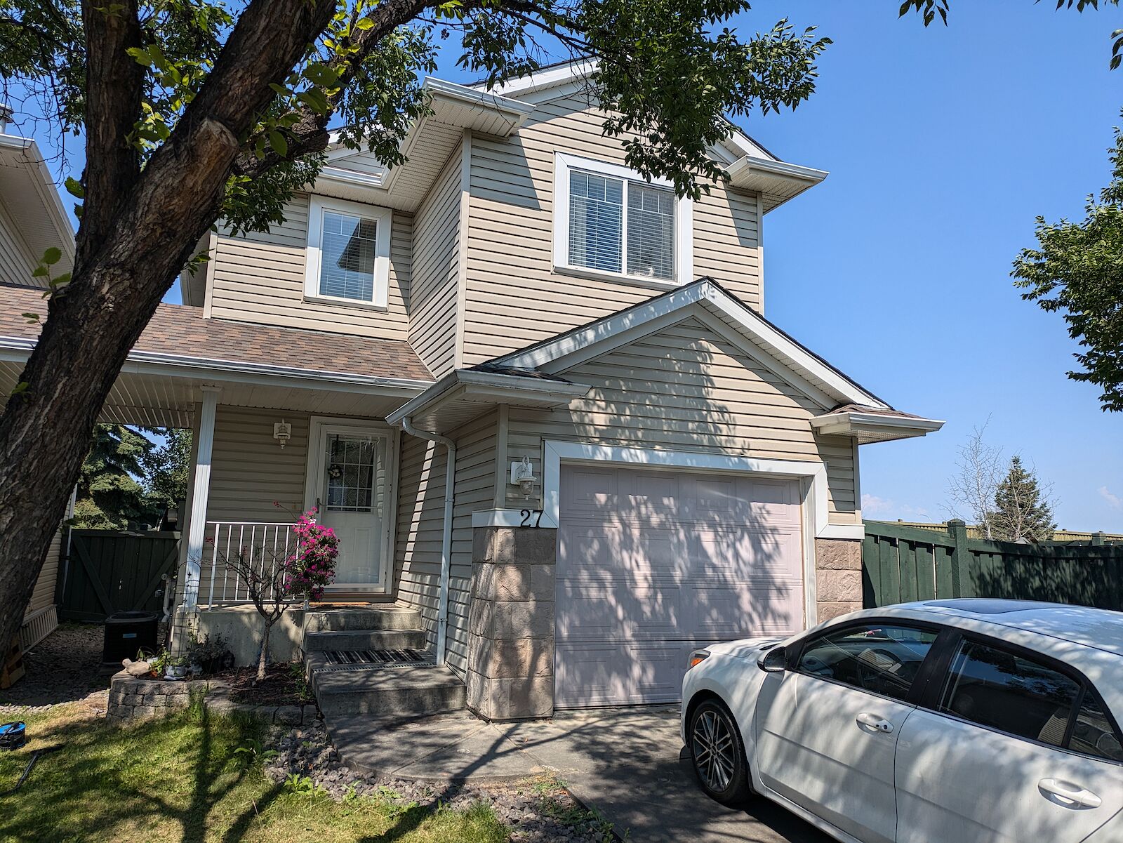 Edmonton 3 bedrooms House for rent. Property photo: 576778-1