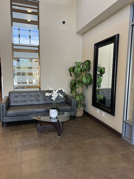 Calgary 2 bedrooms Condo Unit for rent. Property photo: 576872-2