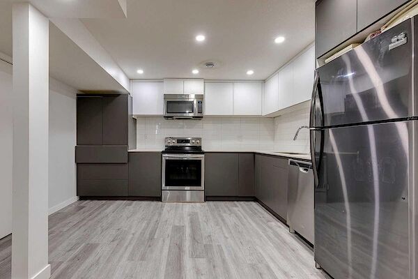 Calgary 2 bedrooms Basement for rent. Property photo: 577160-2