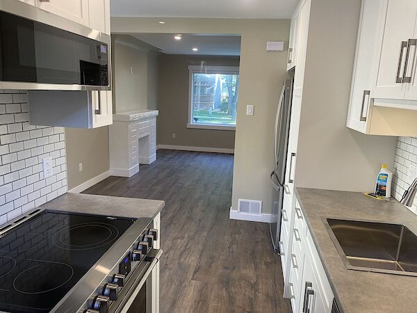 Edmonton 2 bedrooms Main Floor for rent. Property photo: 577495-3