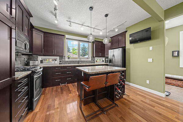 Calgary 3 bedrooms Main Floor for rent. Property photo: 577658-2