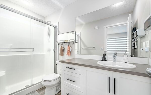 Calgary 3 bedrooms Townhouse for rent. Property photo: 577697-2