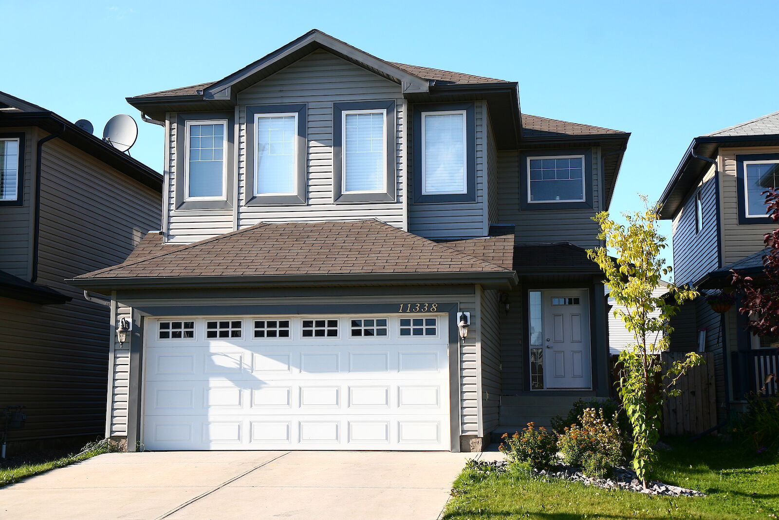 Edmonton 3 + Den bedrooms House for rent. Property photo: 578638-1