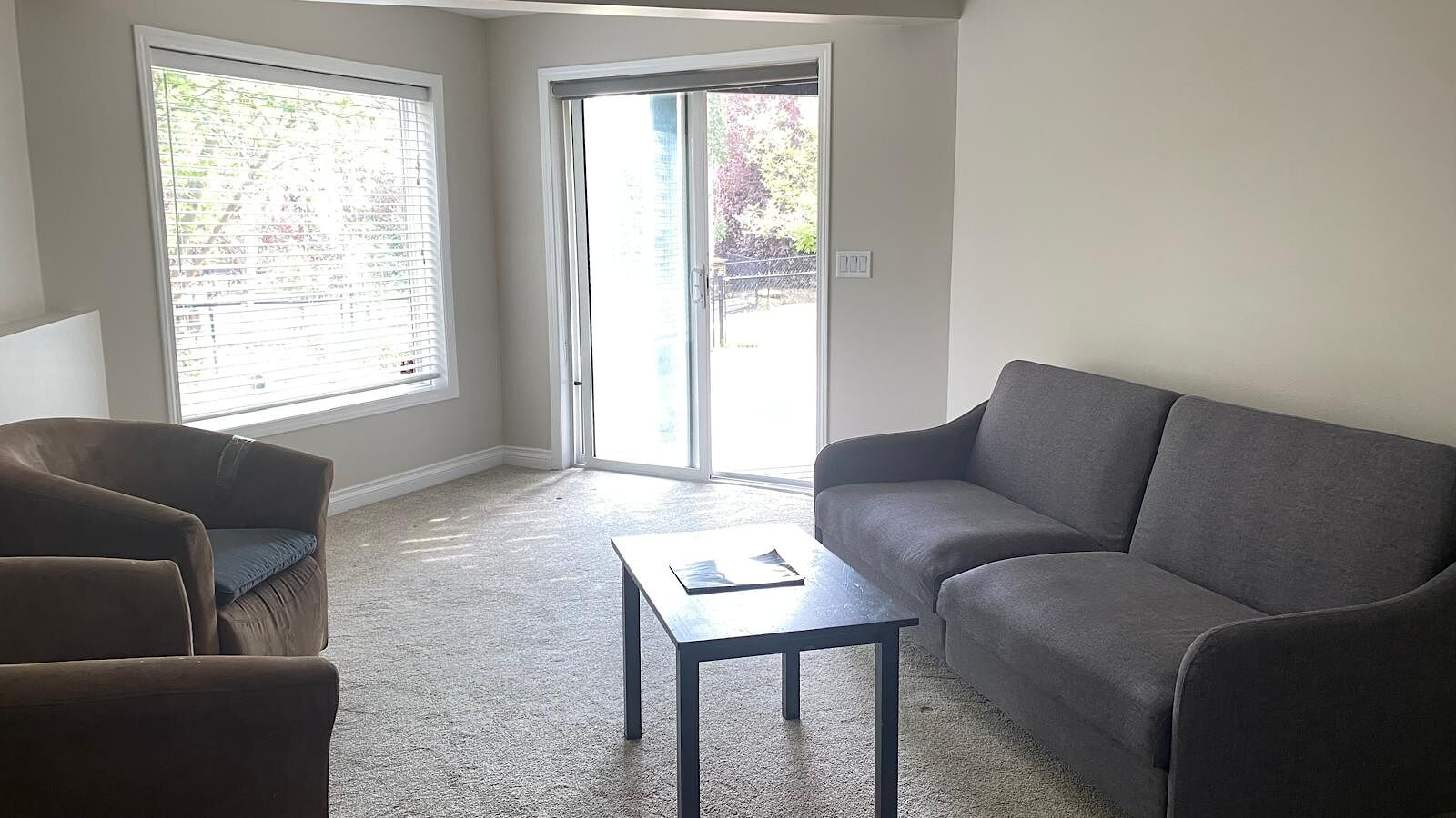 Calgary 1 bedroom Basement for rent. Property photo: 578735-1