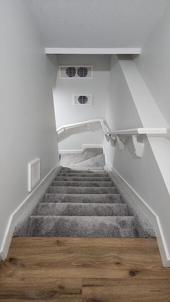 Edmonton 1 bedroom Basement for rent. Property photo: 579214-3