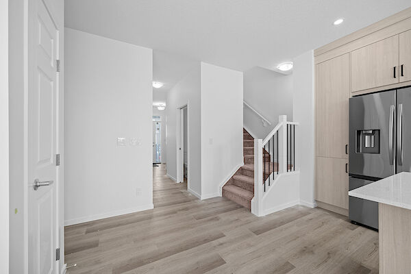 Calgary 3 bedrooms House for rent. Property photo: 579436-2