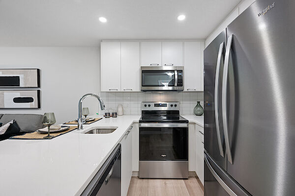 Calgary 2 bedrooms Basement for rent. Property photo: 579834-3