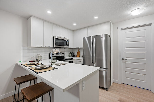 Calgary 2 bedrooms Basement for rent. Property photo: 579834-2