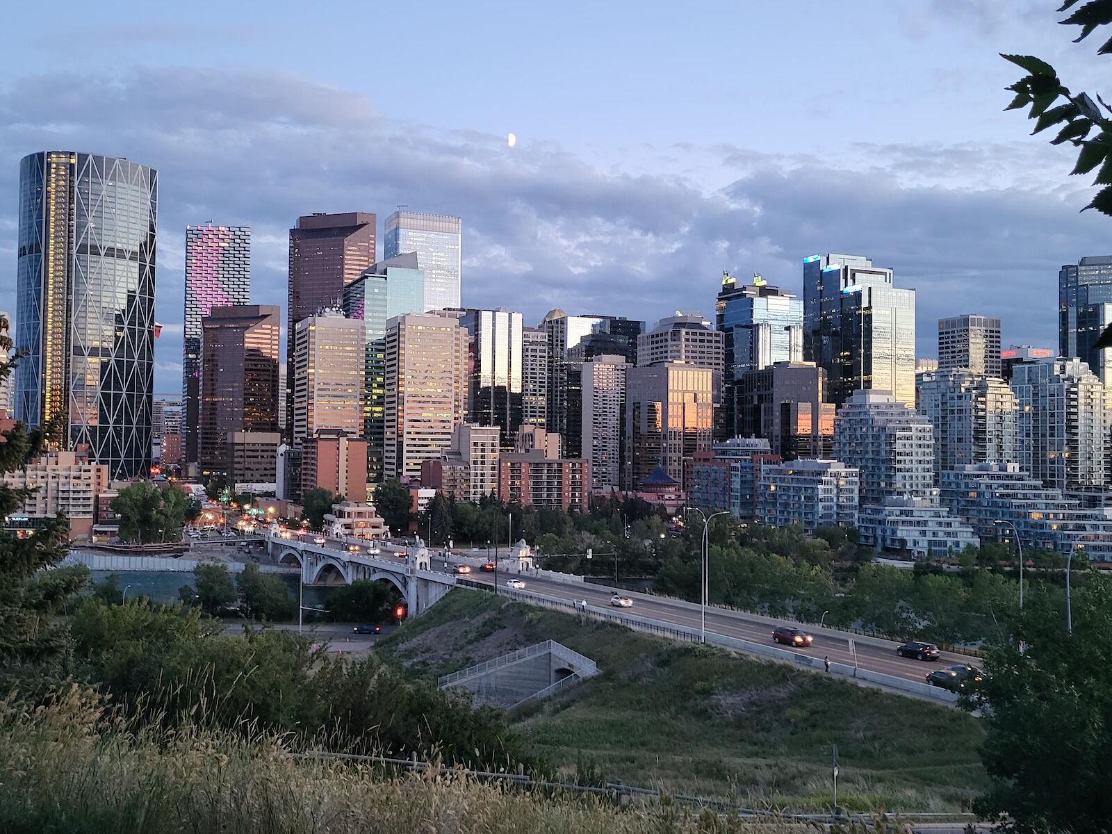 Calgary 1 bedroom Basement for rent. Property photo: 579838-1