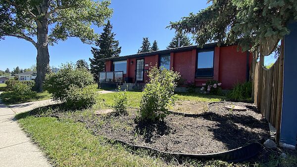 Calgary 3 bedrooms Main Floor for rent. Property photo: 579907-2