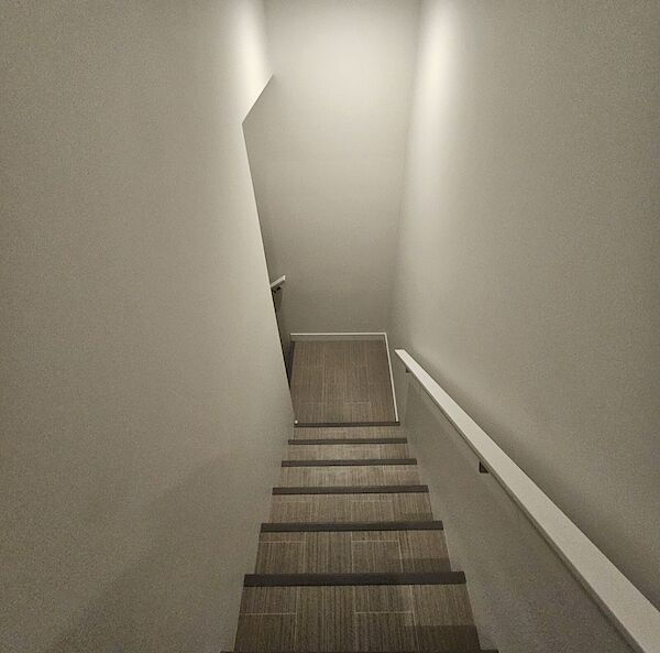 Calgary 1 bedroom Basement for rent. Property photo: 580412-3