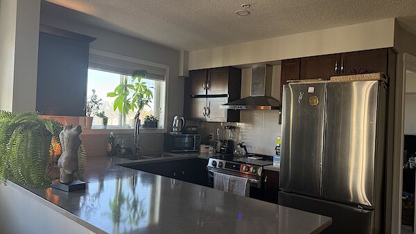 Calgary 1 bedroom Condo Unit for rent. Property photo: 580467-2