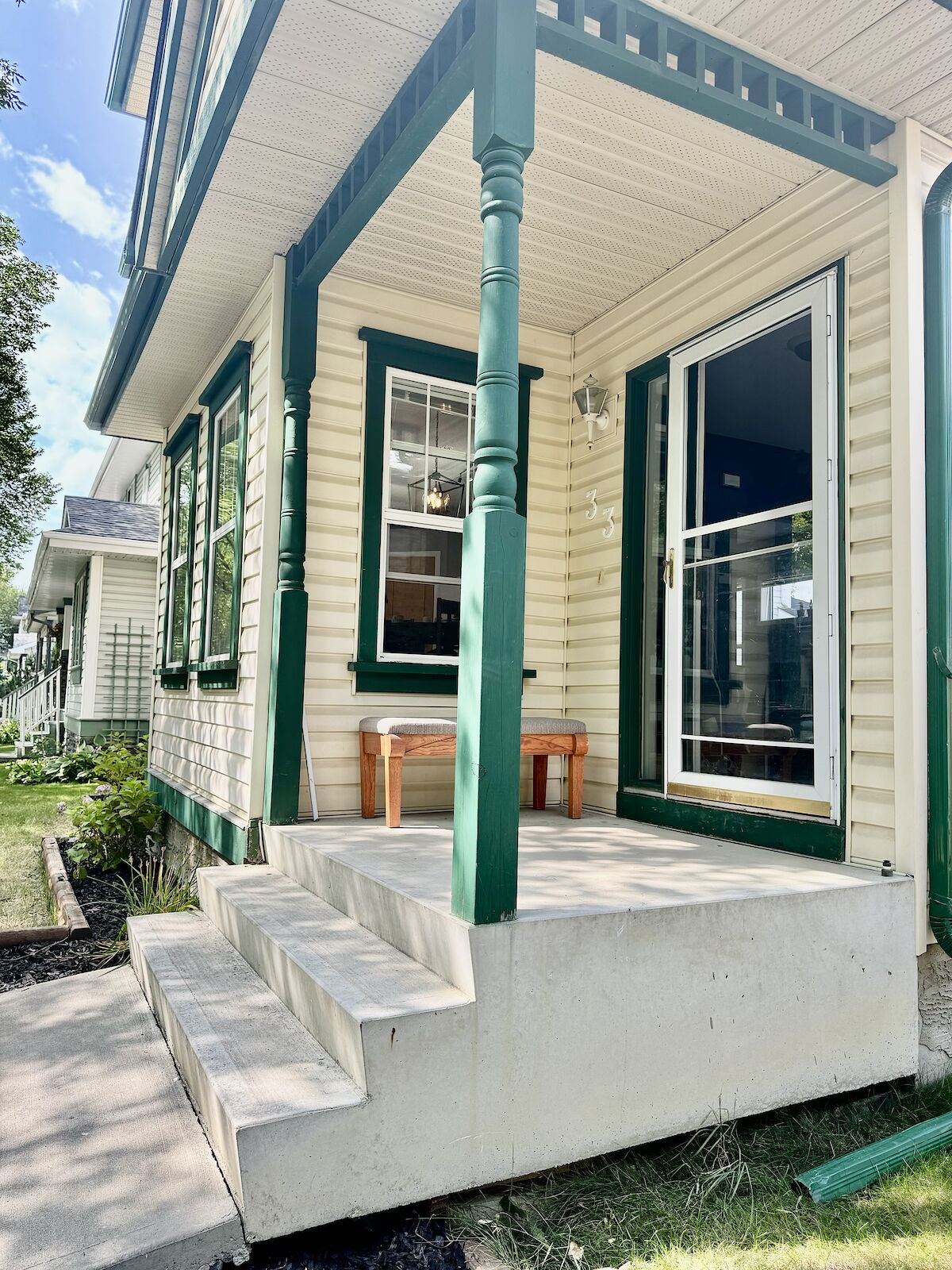 Calgary 3 + Den bedrooms House for rent. Property photo: 581207-1