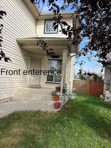 Calgary 4 bedrooms House for rent. Property photo: 581355-2